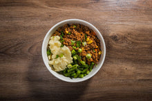 Load image into Gallery viewer, Citrus Mixed Greens Salad with Salmon (Low Carb)