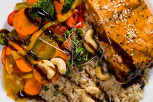 Load image into Gallery viewer, Teriyaki Salmon with Brown Rice & Vegetables (Full Nutrition)