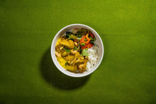 Load image into Gallery viewer, Yellow Curry Chicken with Jasmine Rice (Low Carb)
