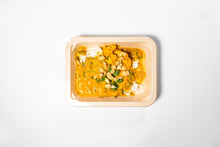 Load image into Gallery viewer, Coconut, Lentil &amp; Cauliflower Curry (Plant-Based)
