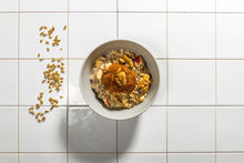 Load image into Gallery viewer, Apple Cinnamon Oatmeal (Low Carb)
