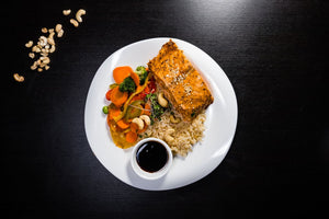 Teriyaki Salmon with Brown Rice & Vegetables (Full Nutrition)
